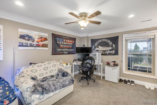 534 Forest Park Drive, Wentzville, MO 63385