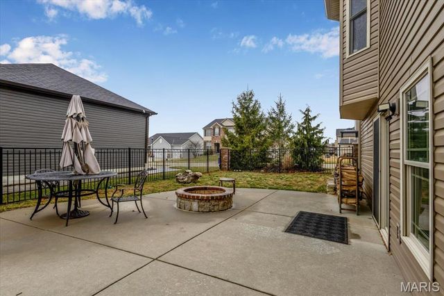 534 Forest Park Drive, Wentzville, MO 63385