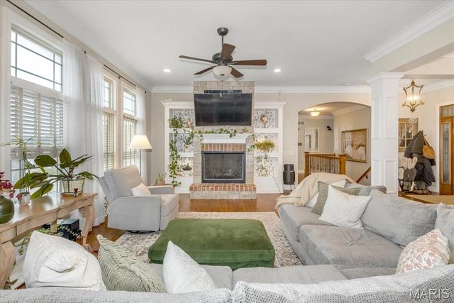 534 Forest Park Drive, Wentzville, MO 63385