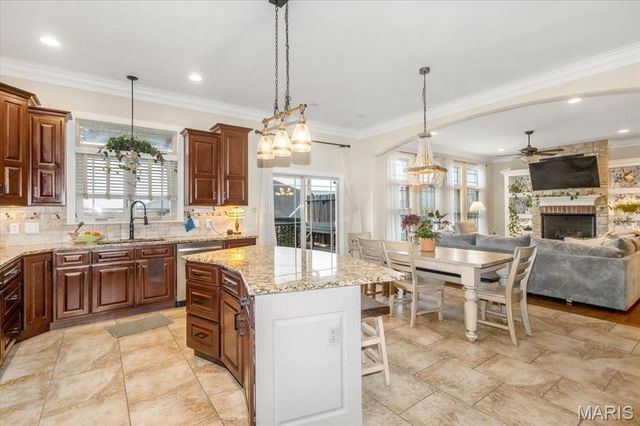 534 Forest Park Drive, Wentzville, MO 63385