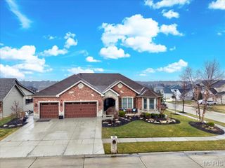 534 Forest Park Drive, Wentzville, MO 63385