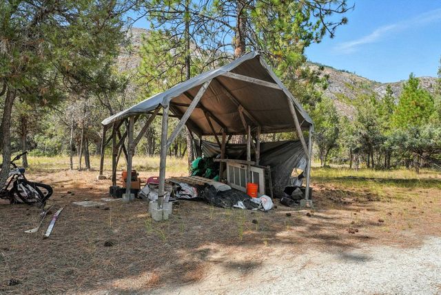 4004 P N Northport Flat Creek Rd, Northport, WA 99157