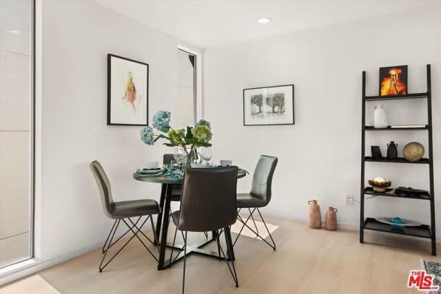 4136 Normal Avenue, Los Angeles, CA 90029