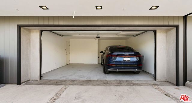 4136 Normal Avenue, Los Angeles, CA 90029