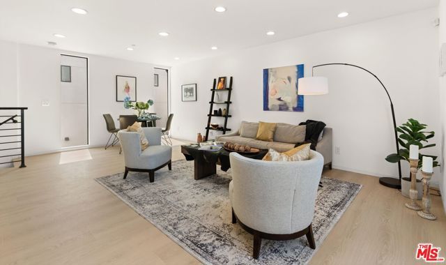 4136 Normal Avenue, Los Angeles, CA 90029
