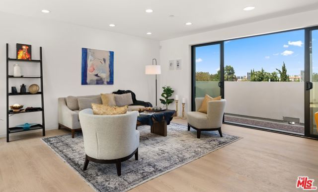 4136 Normal Avenue, Los Angeles, CA 90029