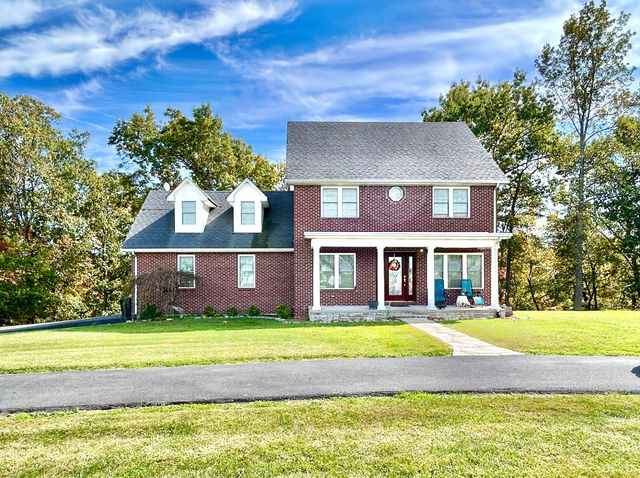 222 Stephens Point Road, Russell Springs, KY 42642