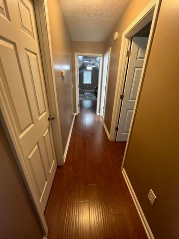 222 Stephens Point Road, Russell Springs, KY 42642