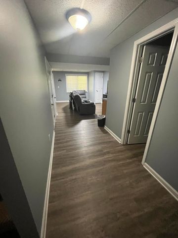 222 Stephens Point Road, Russell Springs, KY 42642