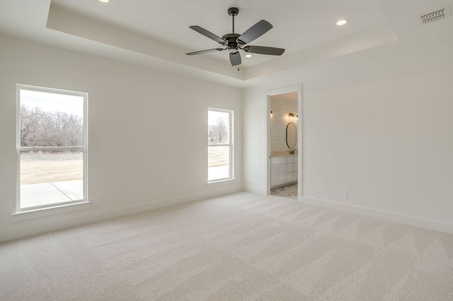 261 Zebrastone Way, Poolville, TX 76487