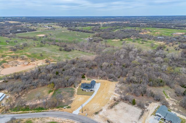 261 Zebrastone Way, Poolville, TX 76487