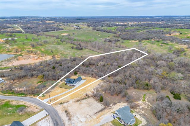 261 Zebrastone Way, Poolville, TX 76487