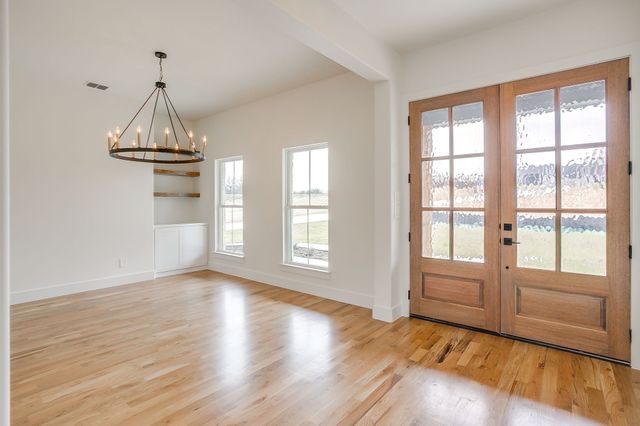 261 Zebrastone Way, Poolville, TX 76487