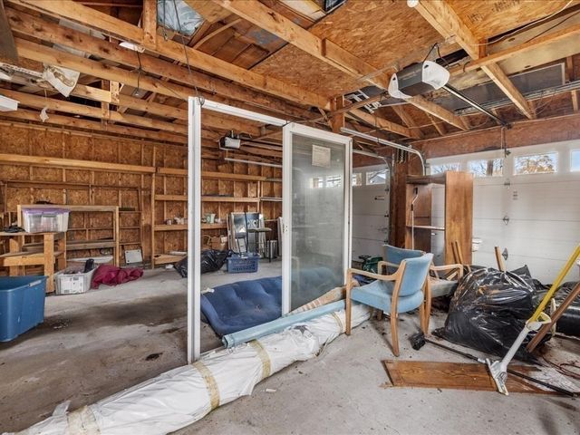 45 Union St, Weymouth, MA 02190