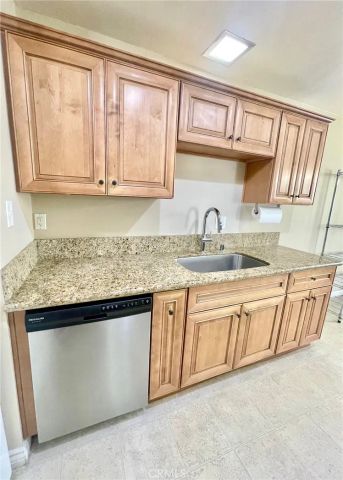 2217 S Grand 2, San Pedro, CA 90731