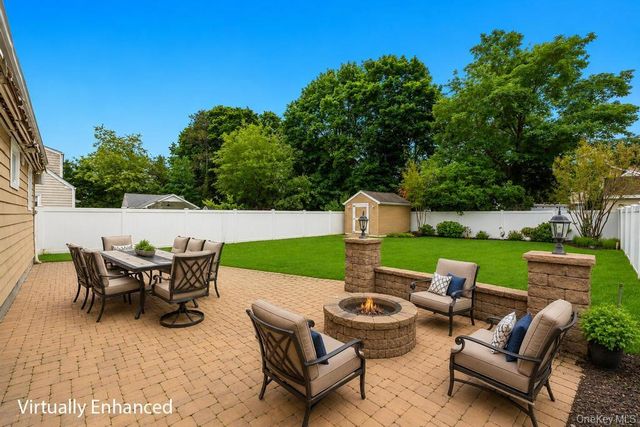 12 Avenue K, Kings Park, NY 11754