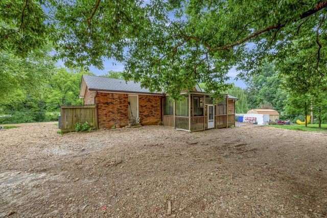 6125 Highway 41A, Pleasant View, TN 37146