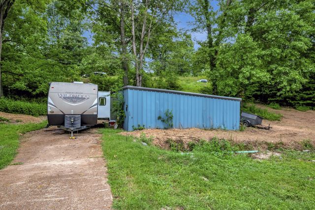 6125 Highway 41A, Pleasant View, TN 37146