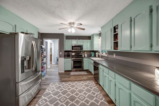 6125 Highway 41A, Pleasant View, TN 37146