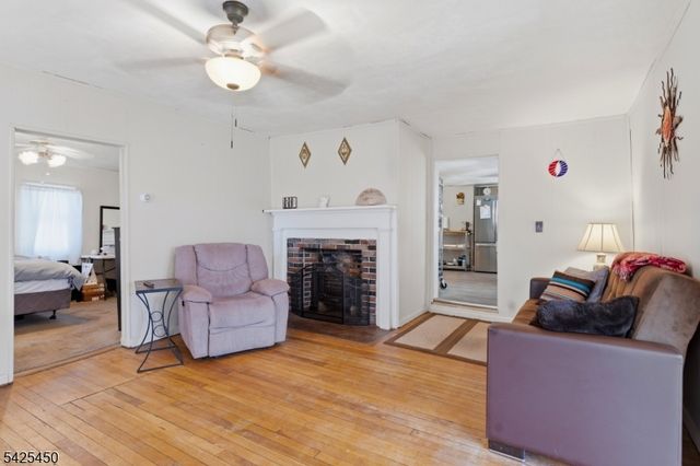 56 Main St, Peapack Gladstone Boro, NJ 07977