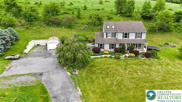 1330 Packerton Dam Drive, Mahoning Twp, PA 18235