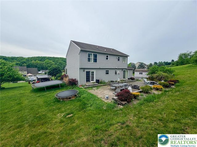 1330 Packerton Dam Drive, Mahoning Twp, PA 18235