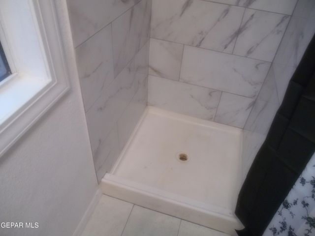 15581 LEXA DEAN, El Paso, TX 79938