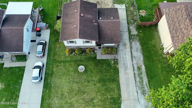 1411 Knight Rd, Louisville, KY 40214