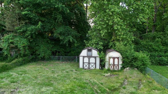 1411 Knight Rd, Louisville, KY 40214