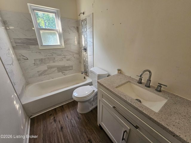 1411 Knight Rd, Louisville, KY 40214