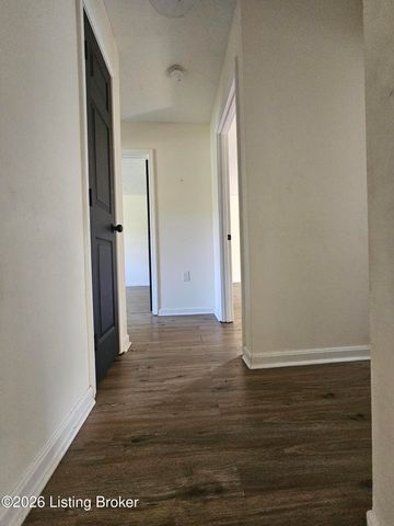 1411 Knight Rd, Louisville, KY 40214