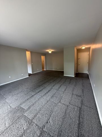 205 W Miner Street 106, Arlington Heights, IL 60005