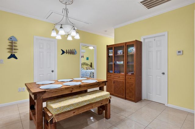 1111 Mabry Street, Gilchrist, TX 77617