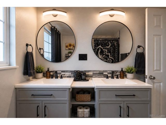 3311 Farabaugh Ln, Pueblo, CO 81005