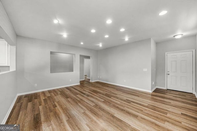 5430 Sable Bay Point, Atlanta, GA 30349