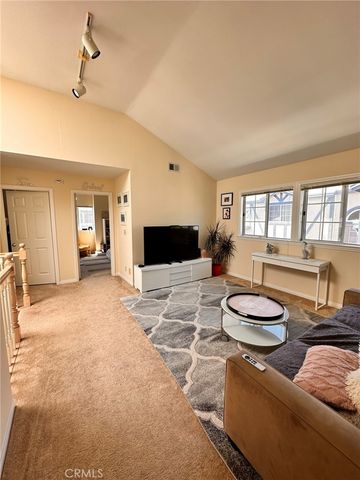 2219 Gates, Redondo Beach, CA 90278