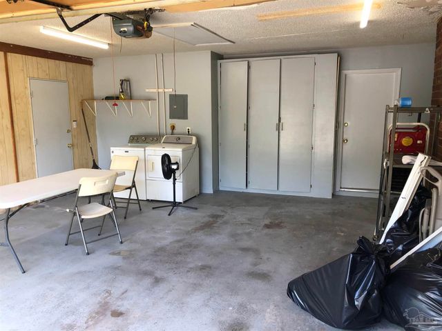 2360 Old Chemstrand Rd, Cantonment, FL 32533