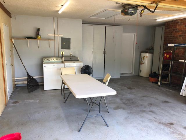 2360 Old Chemstrand Rd, Cantonment, FL 32533