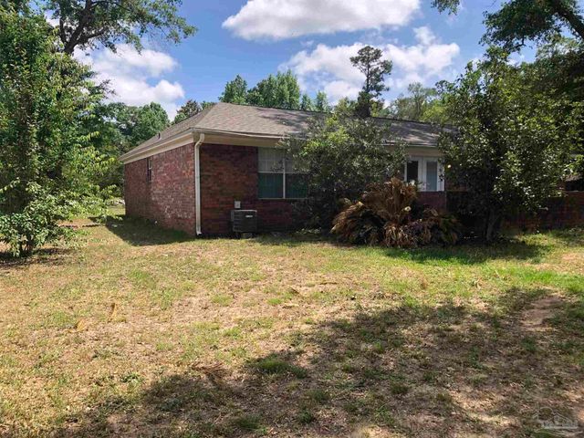 2360 Old Chemstrand Rd, Cantonment, FL 32533