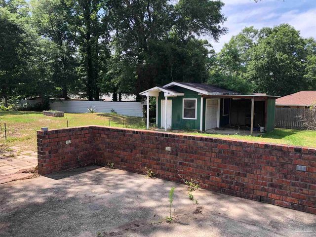 2360 Old Chemstrand Rd, Cantonment, FL 32533