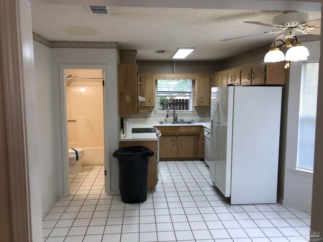 2360 Old Chemstrand Rd, Cantonment, FL 32533