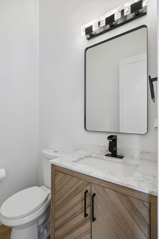 3224B Curtis St, Nashville, TN 37218