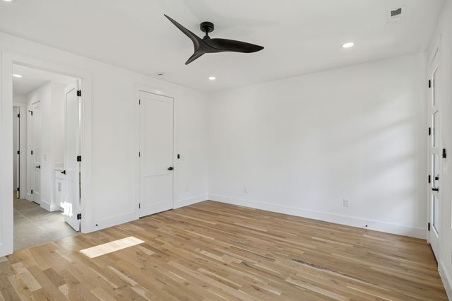 3224B Curtis St, Nashville, TN 37218