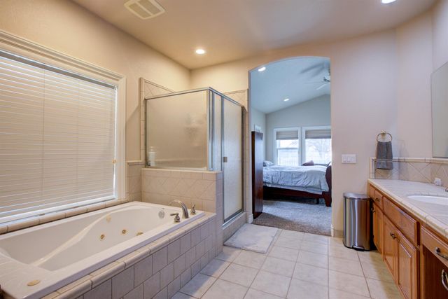 18413 Sycamore Ave, Patterson, CA 95363