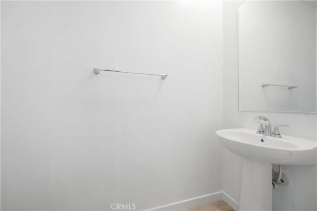 27329 Bear Creek Lane, Valencia, CA 91381