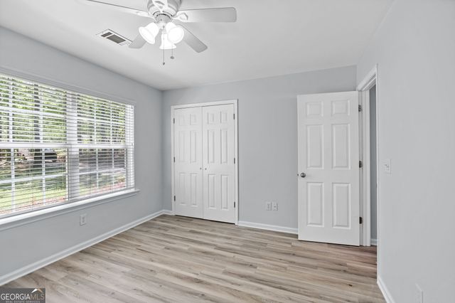 107 Trisha Lane, Grantville, GA 30220