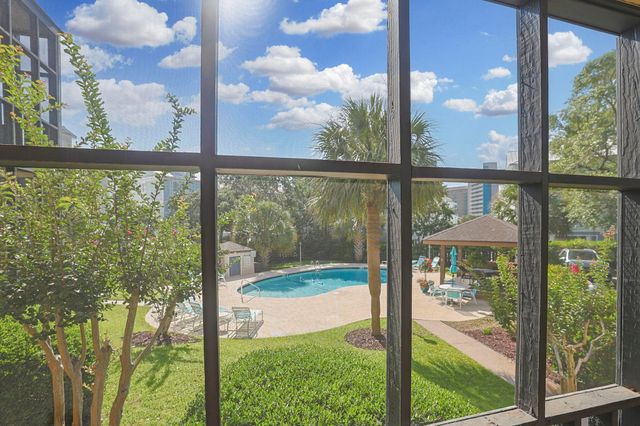 310 73rd Ave N Apt 1C, Myrtle Beach, SC 29572