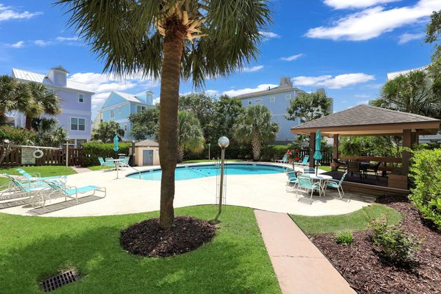 310 73rd Ave N Apt 1C, Myrtle Beach, SC 29572