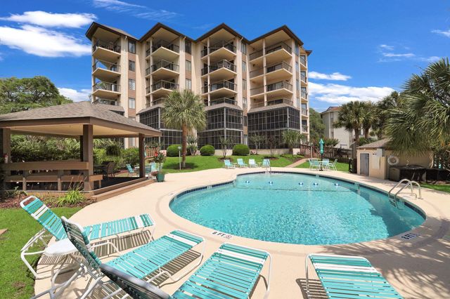 310 73rd Ave N Apt 1C, Myrtle Beach, SC 29572