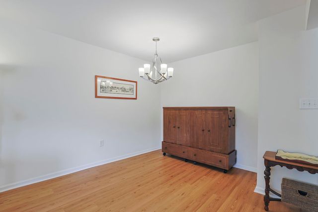 310 73rd Ave N Apt 1C, Myrtle Beach, SC 29572